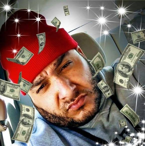 Meet your Posher, Luis - Picture 1 of 1